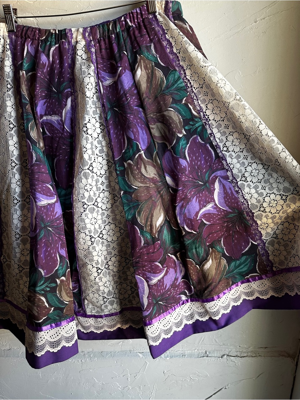 Vintage Purple Floral Lace Patchwork Midi‎ Skirt Cottagecore Prairie Fairycore - Picture 13 of 13